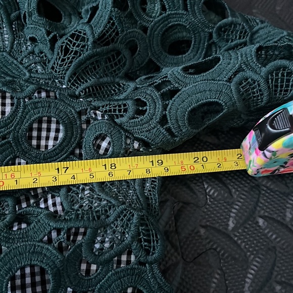 Maeve (anthropology) shirt - Picture 3 of 4